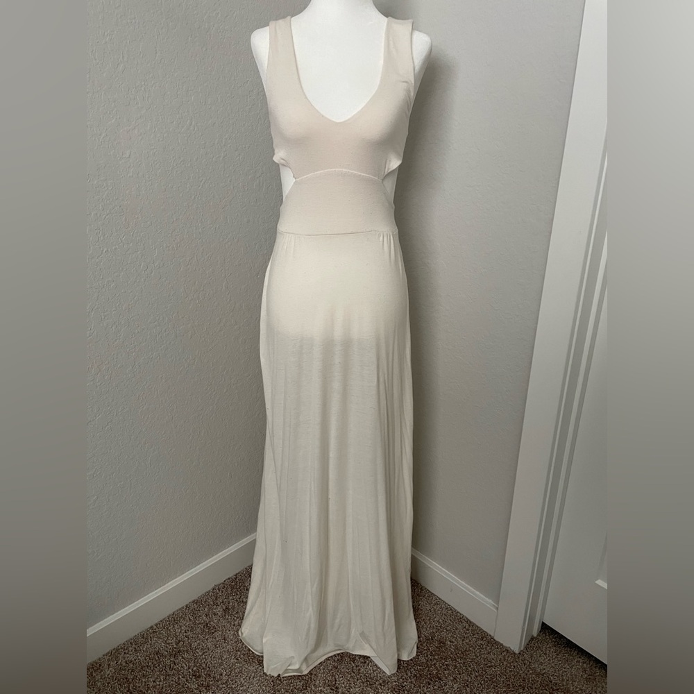 Cream cut out maxi dres